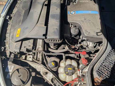 Used 2017 BMW X5 xDrive40e image 25