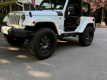 Used 2016 Jeep Wrangler Sahara w/ Connectivity Group
