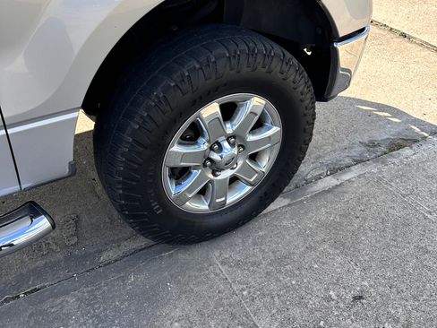 Used 2013 Ford F150 XLT w/ XLT Chrome Pkg image 20