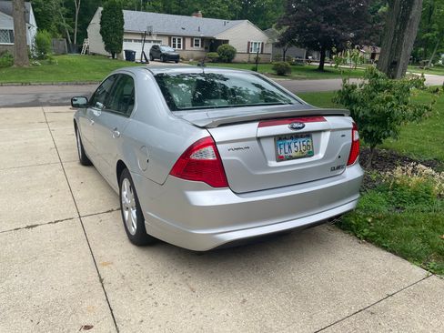 Used 2012 Ford Fusion SE FWD image 4