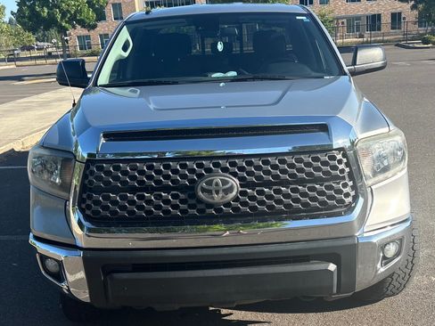 Used 2018 Toyota Tundra SR5 AWD/4WD image 2