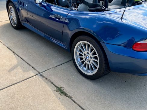 Used 2001 BMW Z3 3.0i RWD image 13