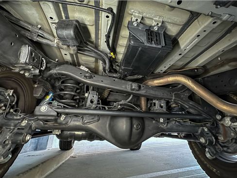 Used 2014 Toyota FJ Cruiser 4WD image 12