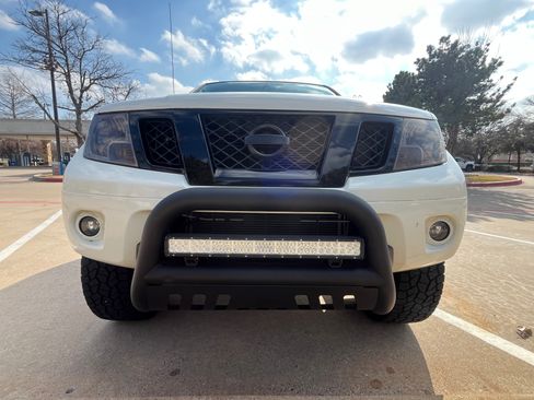 Used 2019 Nissan Frontier SV w/ Value Truck Package image 4