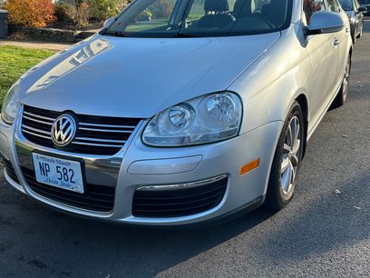 Used 2010 Volkswagen Jetta SE