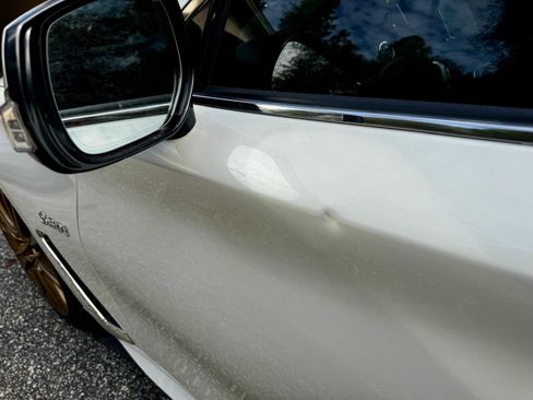 Used 2017 INFINITI Q60 Red Sport 400 image 25