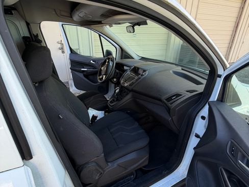 Used 2016 Ford Transit Connect XLT FWD image 10