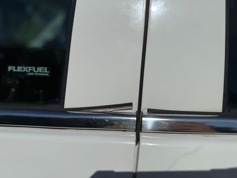 Used 2014 GMC Sierra 1500 SLT w/ All-Terrain Package image 11