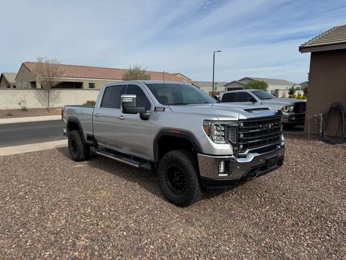 Used 2020 GMC Sierra 3500 SLT w/ SLT Premium Plus Package AWD/4WD image 2