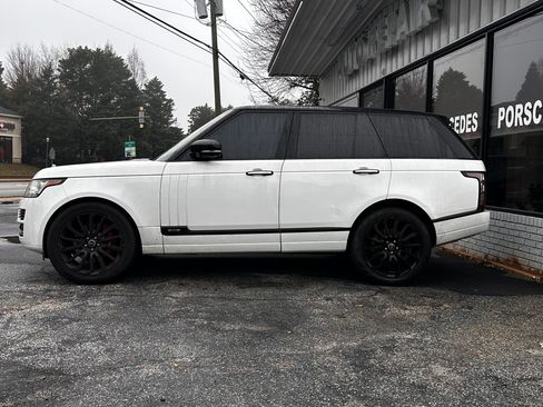 Used 2013 Land Rover Range Rover Supercharged image 2