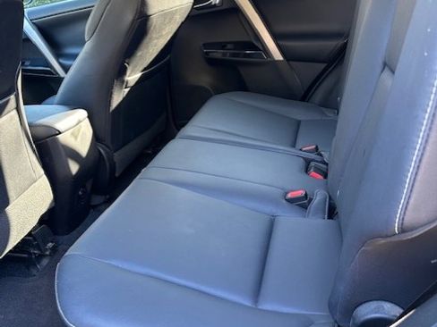 Used 2017 Toyota RAV4 Limited image 11