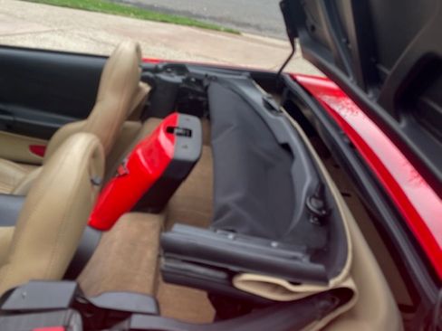 Used 2000 Chevrolet Corvette Convertible w/ Memory Pkg image 29