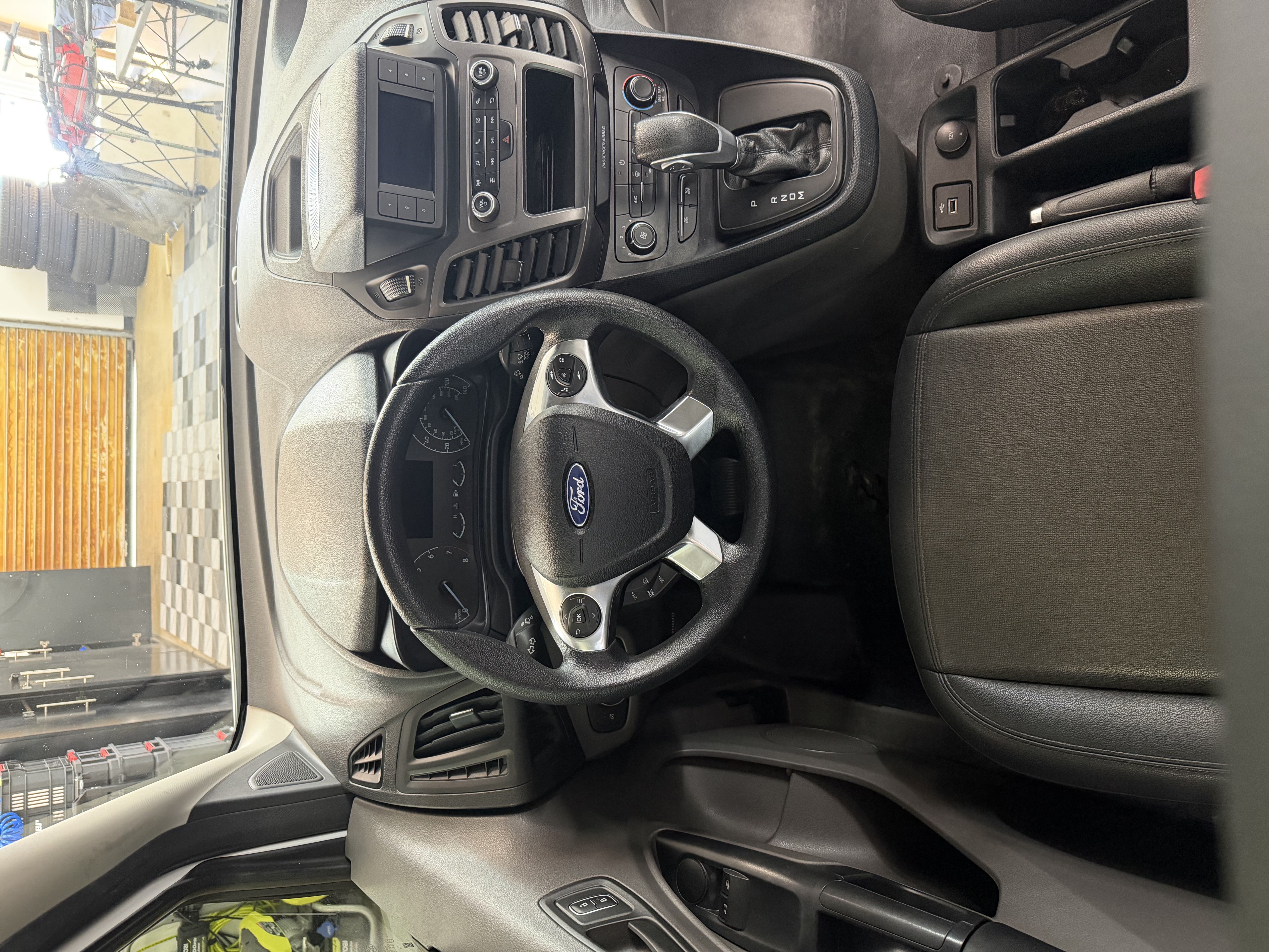 Used 2022 Ford Transit Connect XL FWD image 10