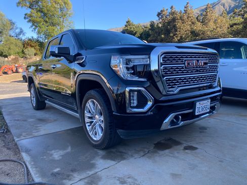 Used 2021 GMC Sierra 1500 Denali w/ Denali Ultimate Package image 2