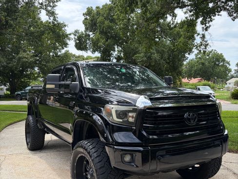 Used 2015 Toyota Tundra 1794 Edition AWD/4WD image 2
