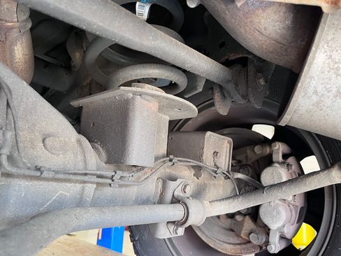 Used 2016 RAM 2500 Laramie AWD/4WD image 17