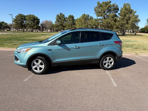 Used 2013 Ford Escape SE image 5