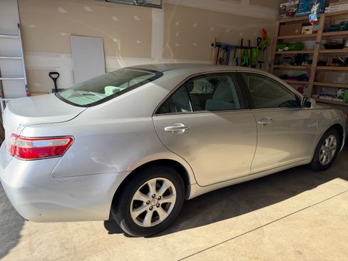 Used 2008 Toyota Camry LE image 16