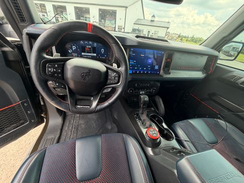 Used 2024 Ford Bronco Raptor AWD/4WD image 11