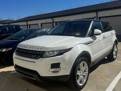 Used 2015 Land Rover Range Rover Evoque Pure Plus image 1
