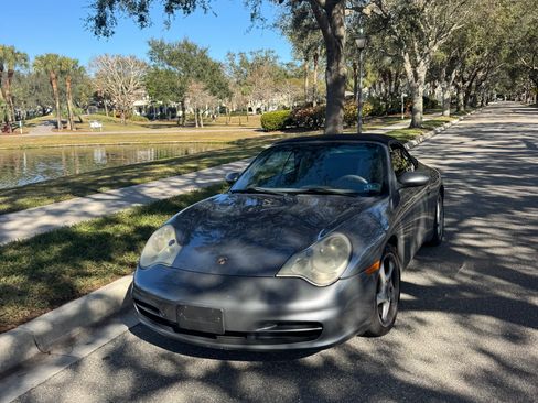 Used 2002 Porsche 911 Carrera 4 image 12