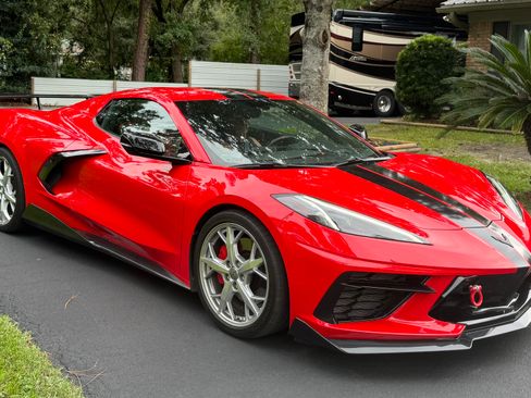 Used 2022 Chevrolet Corvette Stingray Premium Conv w/ Z51 Performance Package RWD image 4