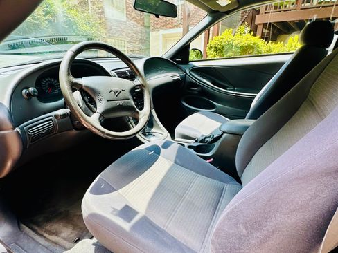 Used 2003 Ford Mustang Coupe RWD image 6