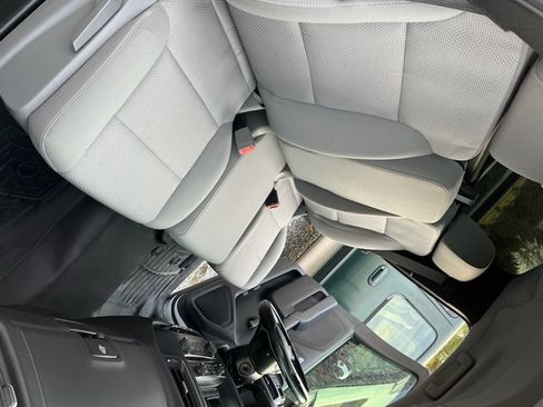 Used 2016 Chevrolet Silverado 1500 W/T image 17