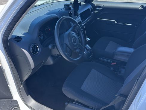 Used 2014 Jeep Patriot Sport FWD image 13