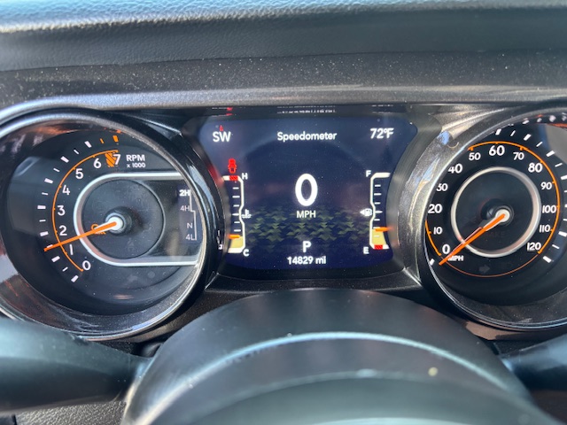 Used 2023 Jeep Gladiator Sport AWD/4WD image 22