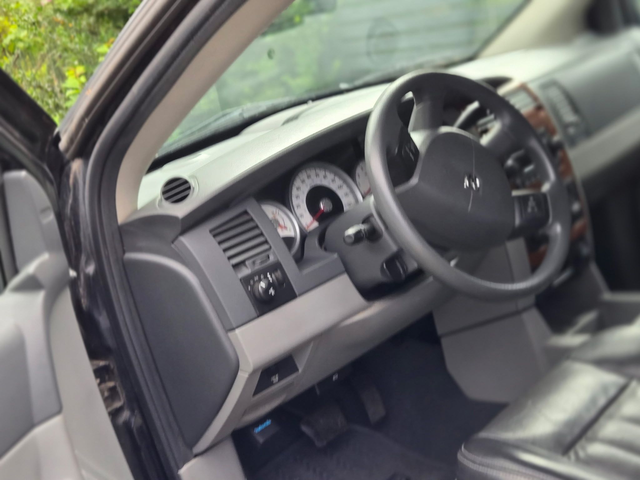 Used 2007 Dodge Durango SLT AWD/4WD image 5