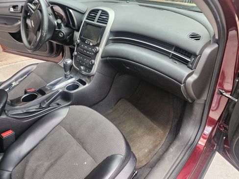 Used 2015 Chevrolet Malibu LT w/ Power Convenience Package image 19