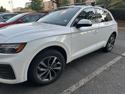 Used 2021 Audi Q5 2.0T Premium Plus image 2
