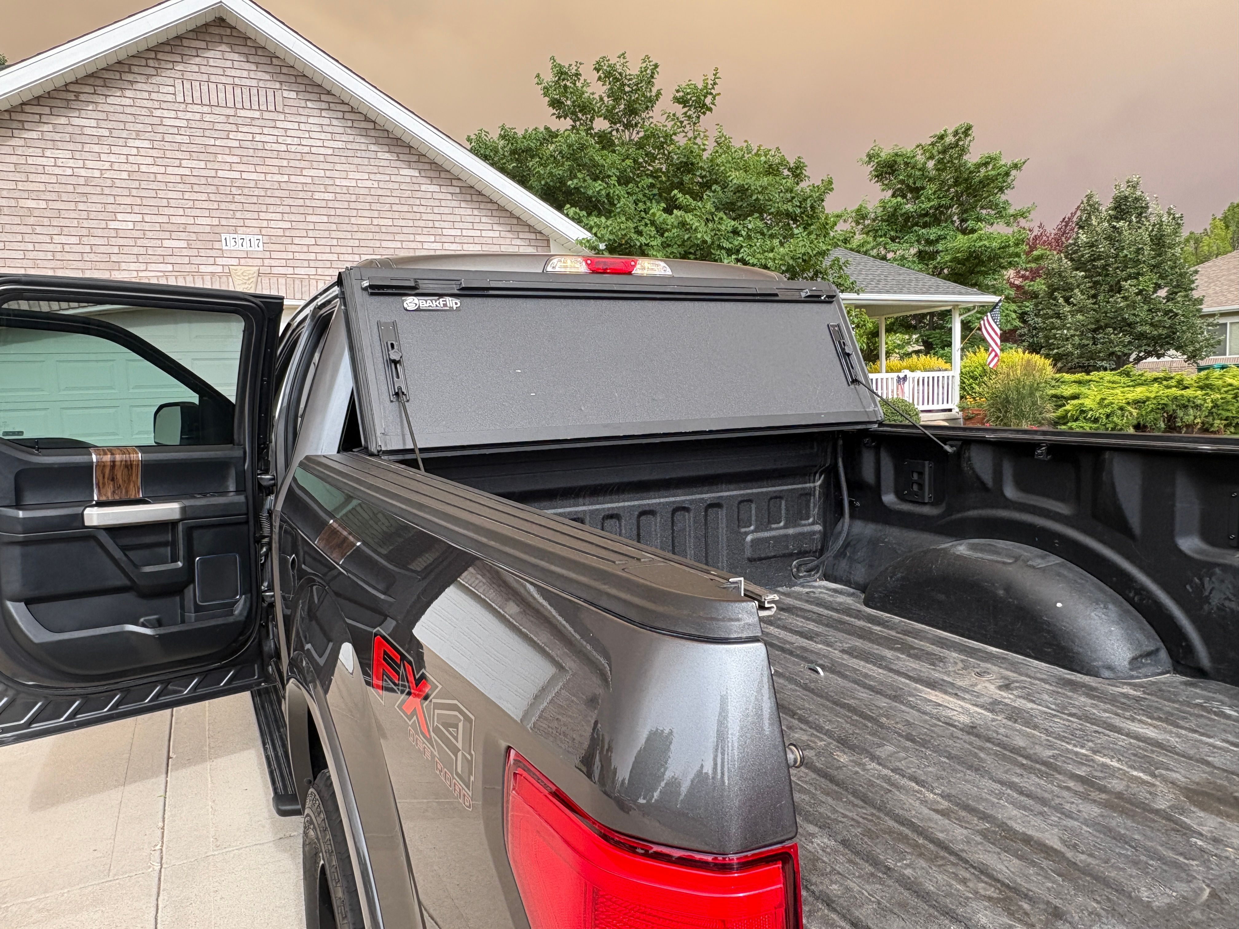 Used 2019 Ford F150 Lariat w/ Equipment Group 501A Mid AWD/4WD image 17