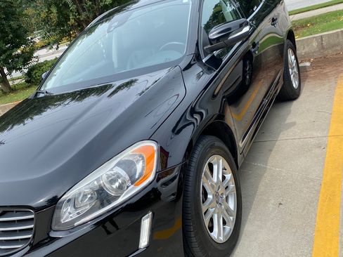 Used 2014 Volvo XC60 3.2 FWD image 2