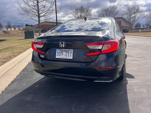Used 2018 Honda Accord EX-L image 9