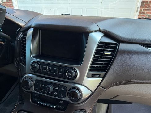 Used 2016 Chevrolet Suburban LTZ AWD/4WD image 8