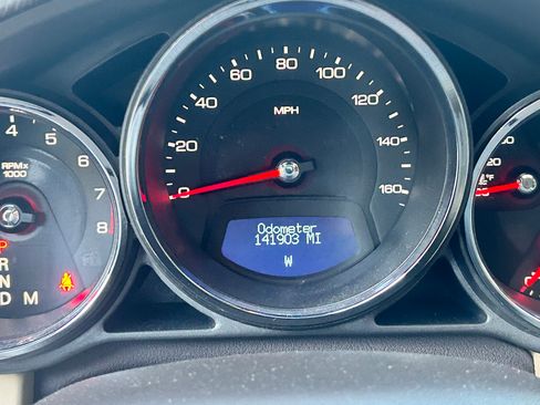 Used 2011 Cadillac CTS Luxury image 11