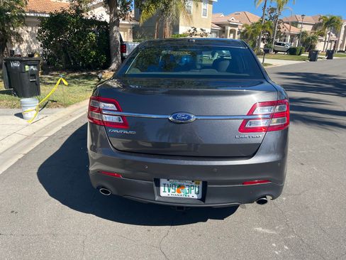 Used 2019 Ford Taurus Limited image 5