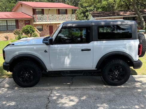 Used 2024 Ford Bronco Black Diamond AWD/4WD image 5
