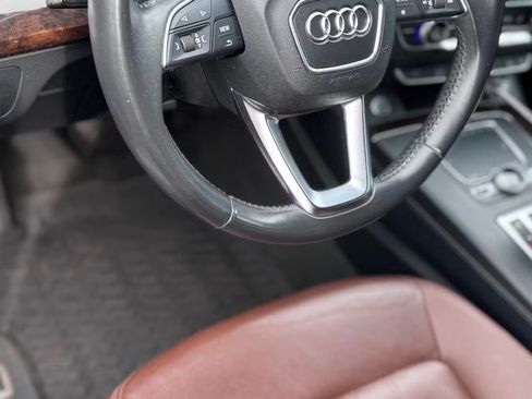 Used 2018 Audi Q5 2.0T Premium Plus w/ Premium Plus Package AWD/4WD image 6