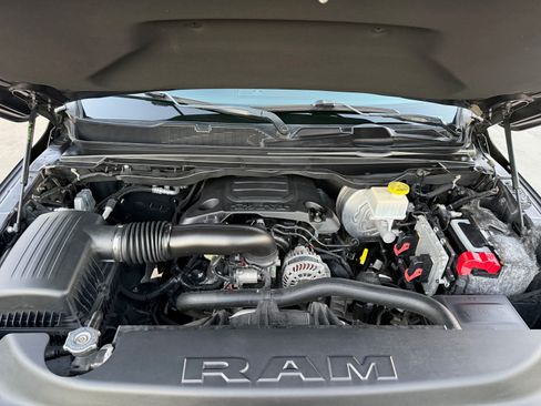 Used 2019 RAM 1500 Big Horn image 10