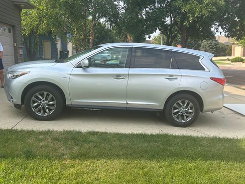 Used 2014 INFINITI QX60 Luxe w/ Premium Package AWD/4WD image 17