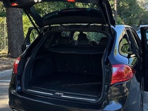 Used 2014 Porsche Cayenne image 4