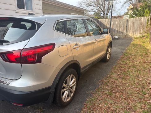 Used 2018 Nissan Rogue Sport S w/ S Appearance Package image 5
