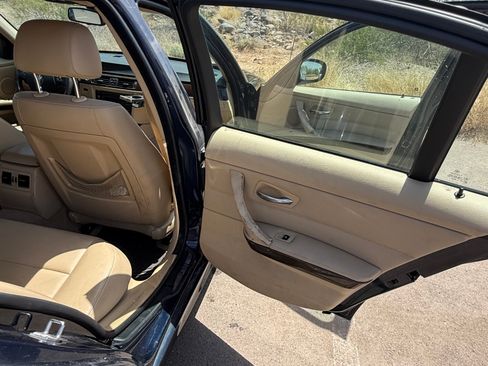 Used 2009 BMW 328i Sedan RWD image 20