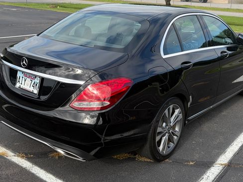 Used 2018 Mercedes-Benz C 300 Sedan image 8