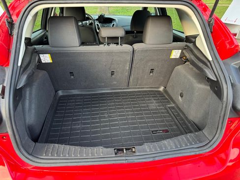 Used 2014 Ford Focus SE image 8