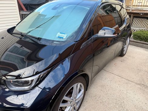 Used 2019 BMW i3 s image 1