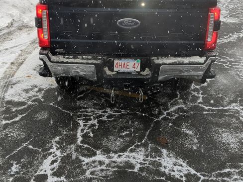 Used 2024 Ford F250 XL w/ 360-Degree Camera Package image 4